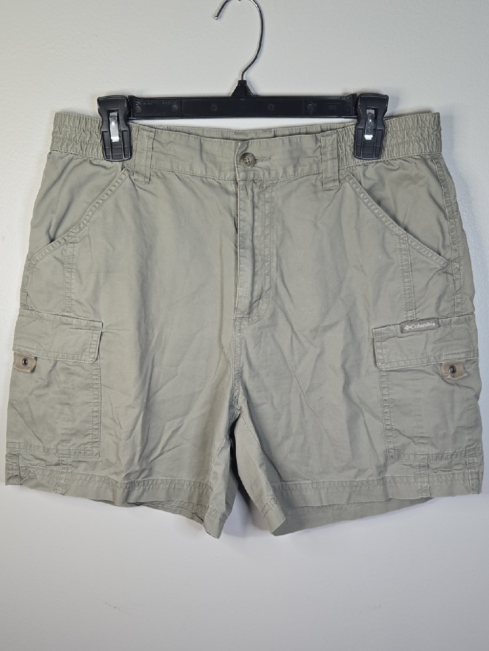 Columbia Women’s Medium Tan Cargo Hiking Outdoor Adventure Shorts
